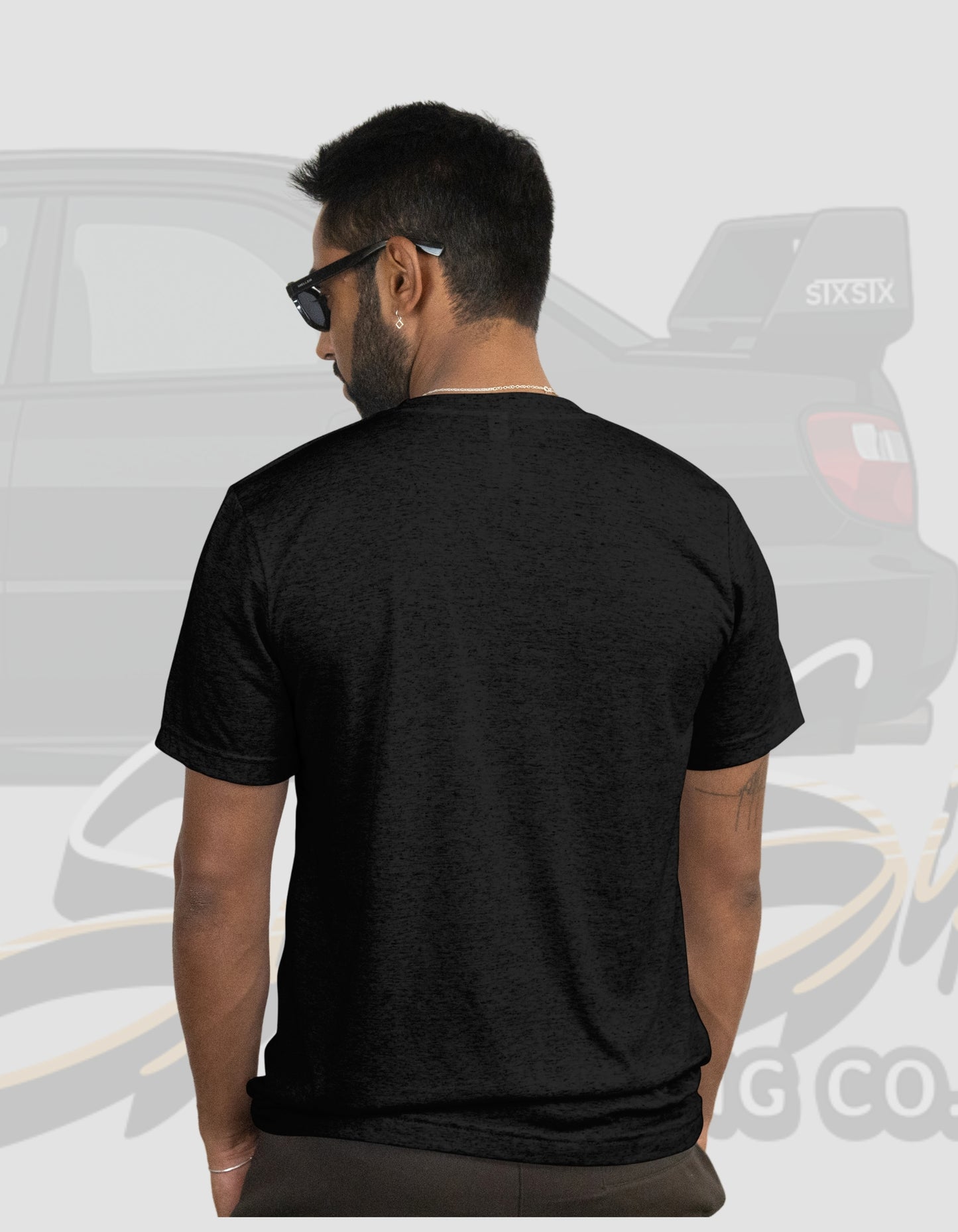 'Hawkeye' - Lightweight T-Shirt Black