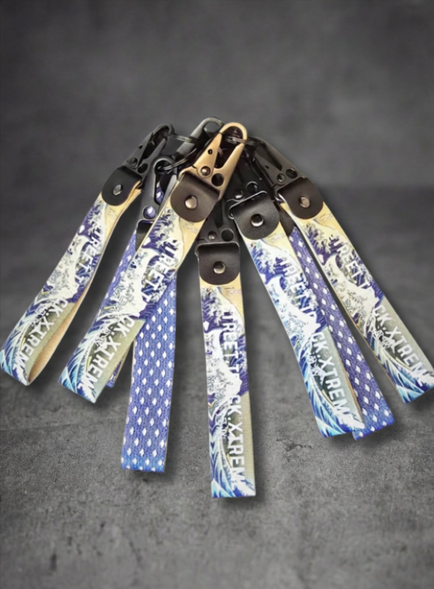 ''Waves'' - Key Clip Lanyard